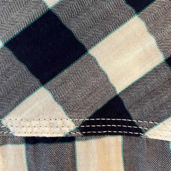 Blue plaid shirt - Picture 3 of 5